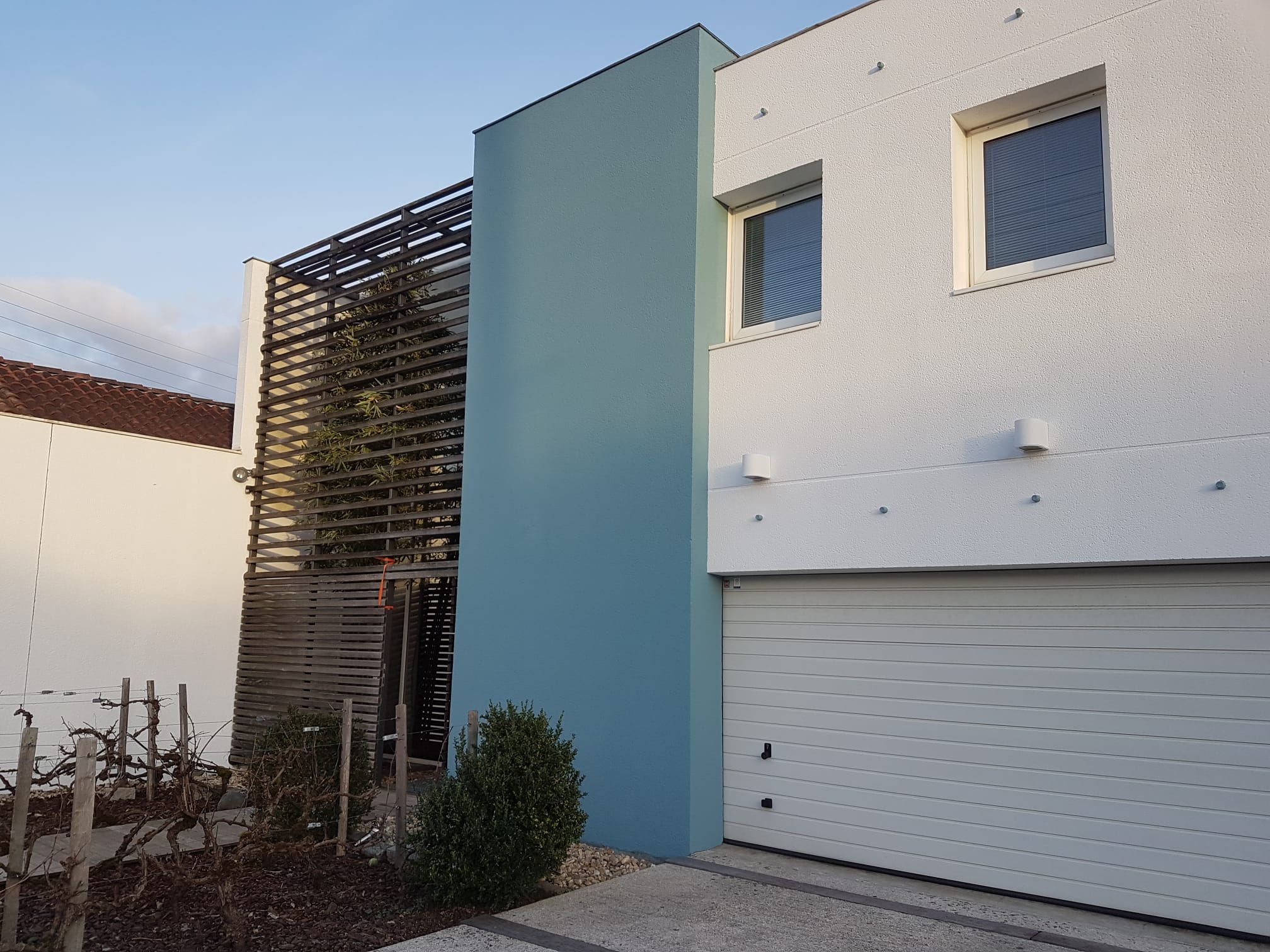 Nettoyage et peinture d’une façade au Bouscat